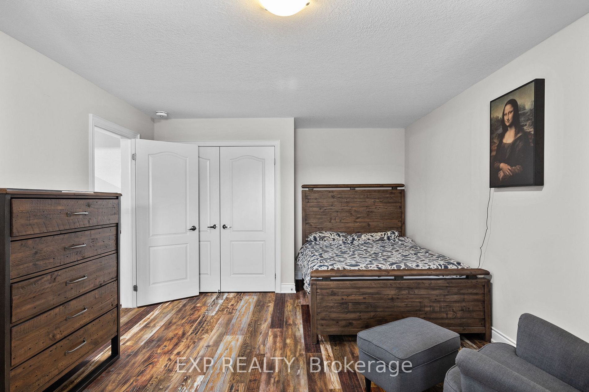14 Carpenter St