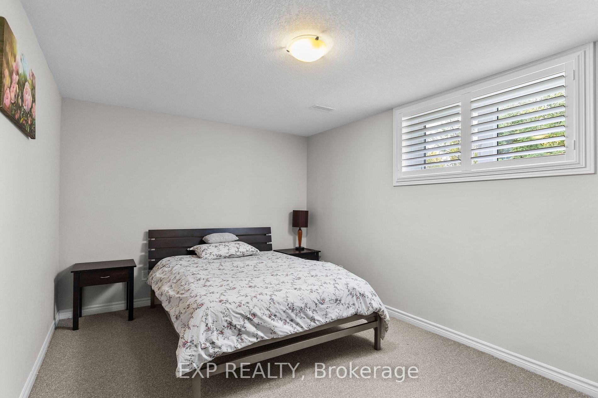 14 Carpenter St