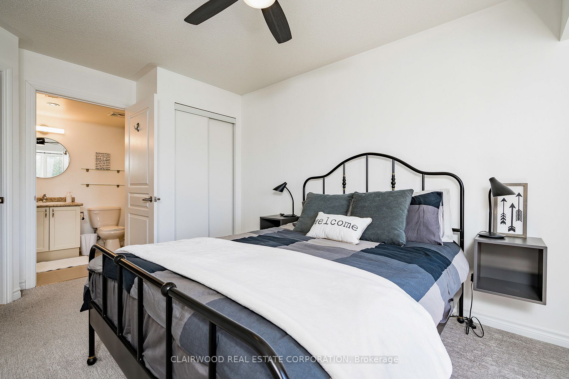8 Brandy Lane Dr, #204