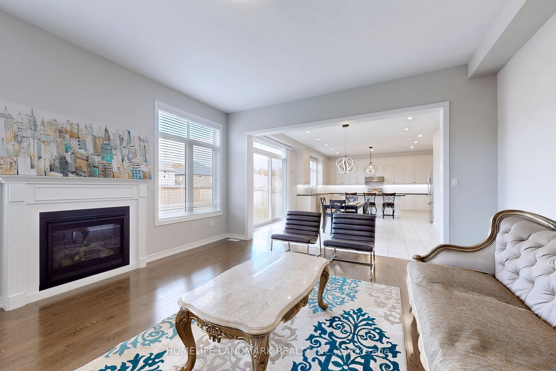 56 Redmond Cres