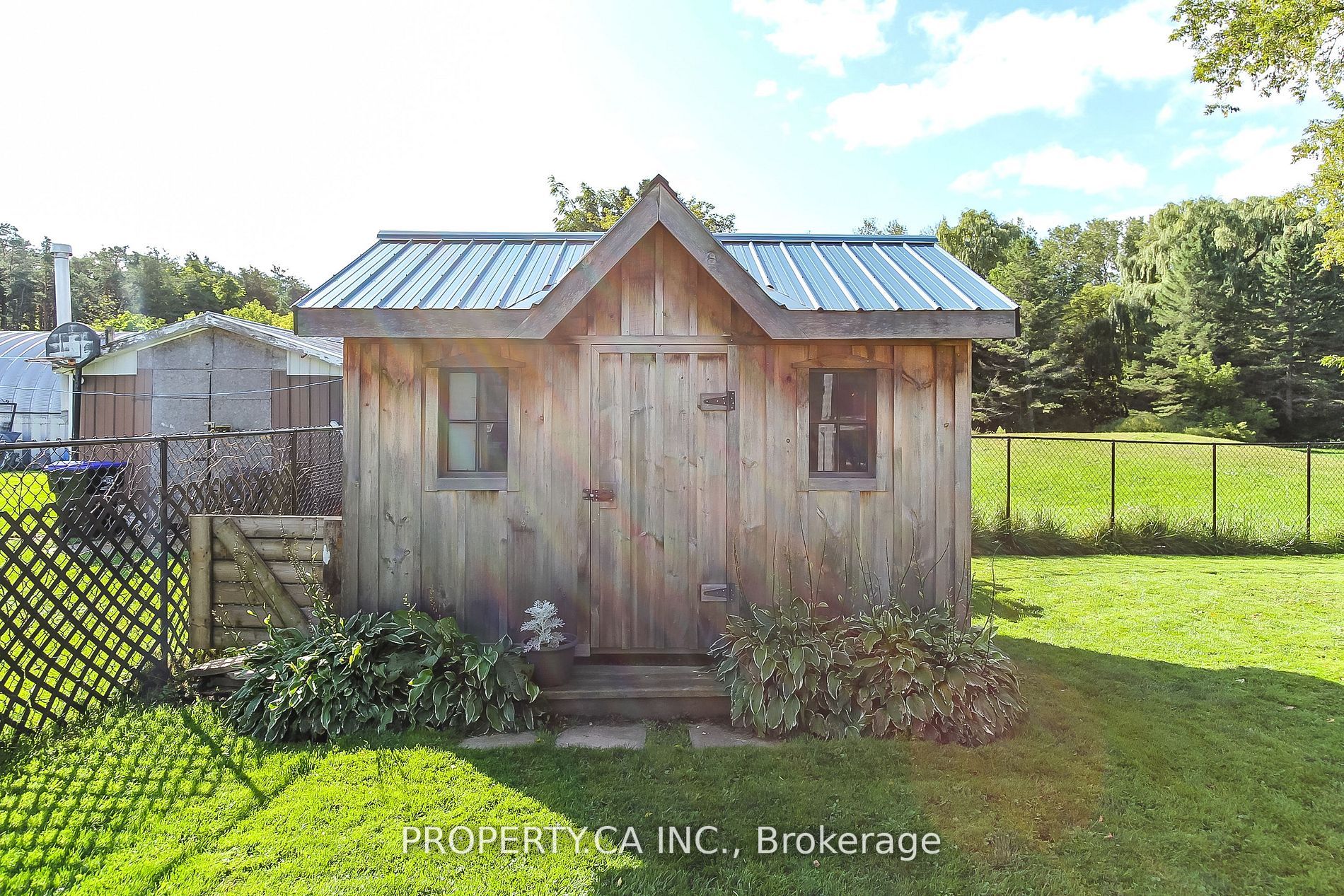 283 Sunnidale St