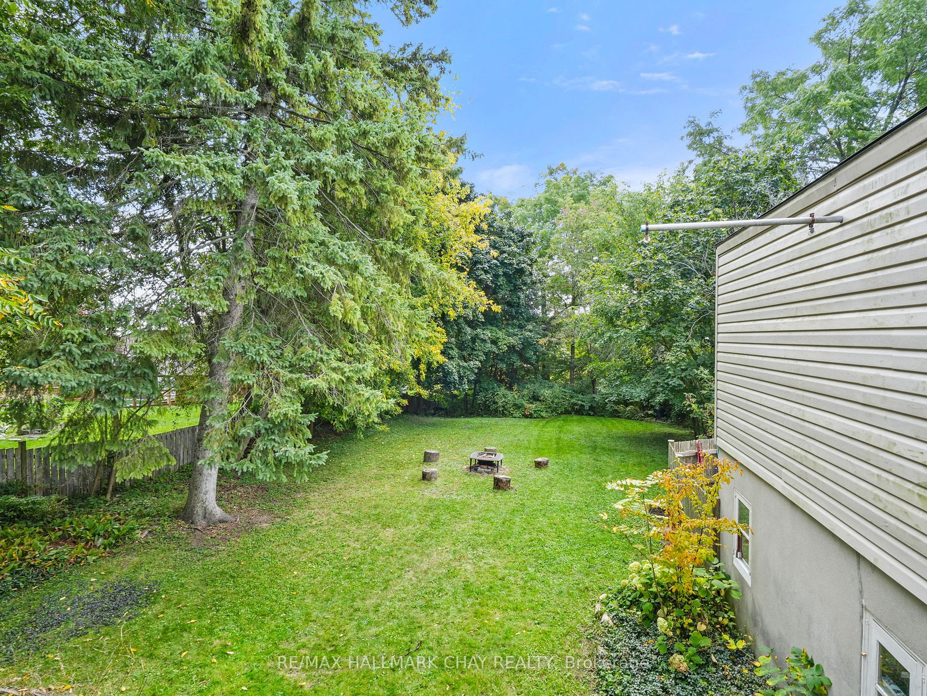 205 Mary St