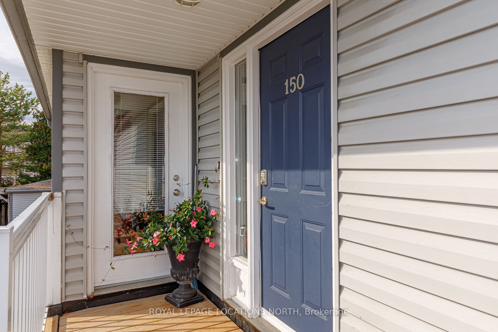 53 Trott Blvd, #150