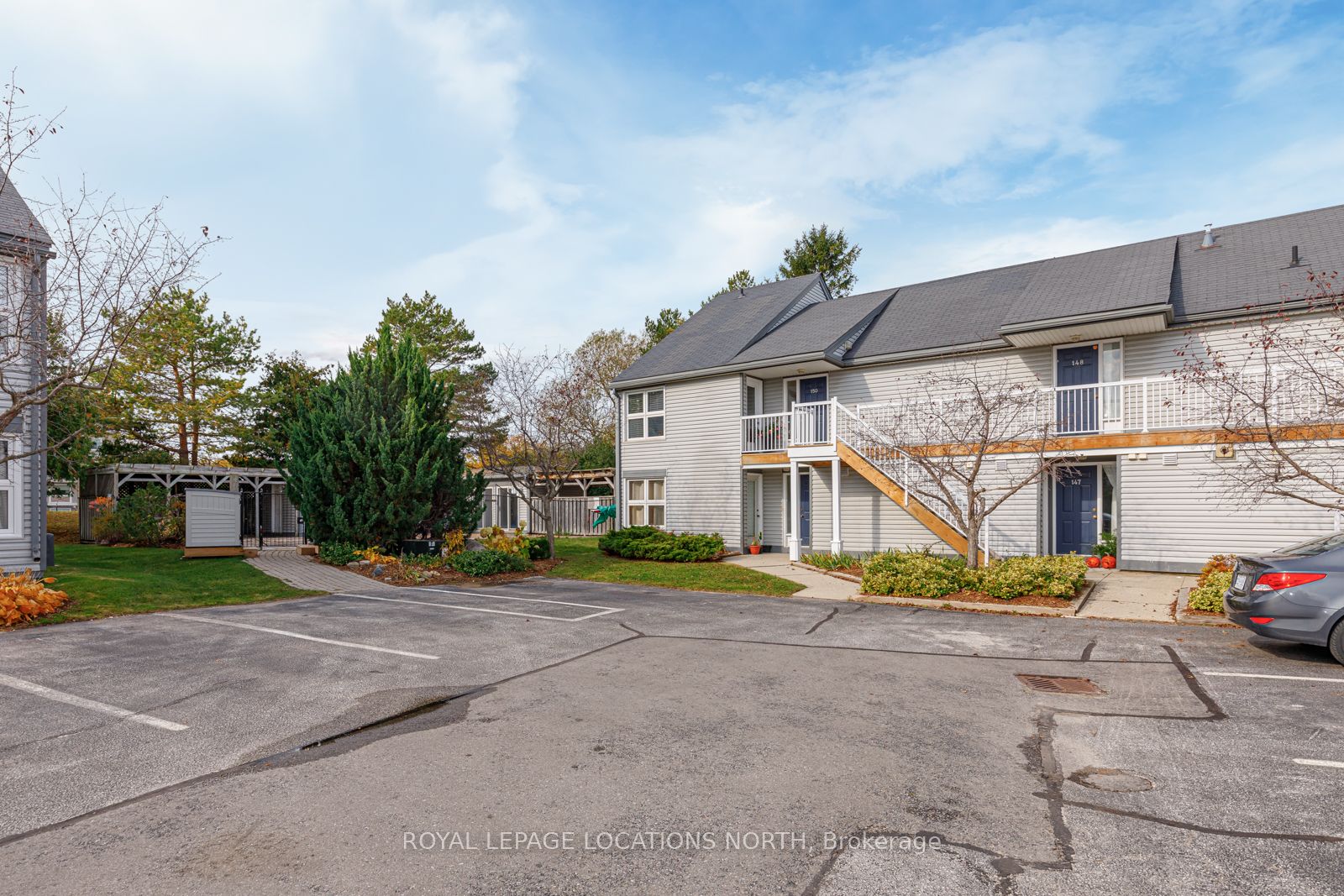 53 Trott Blvd, #150
