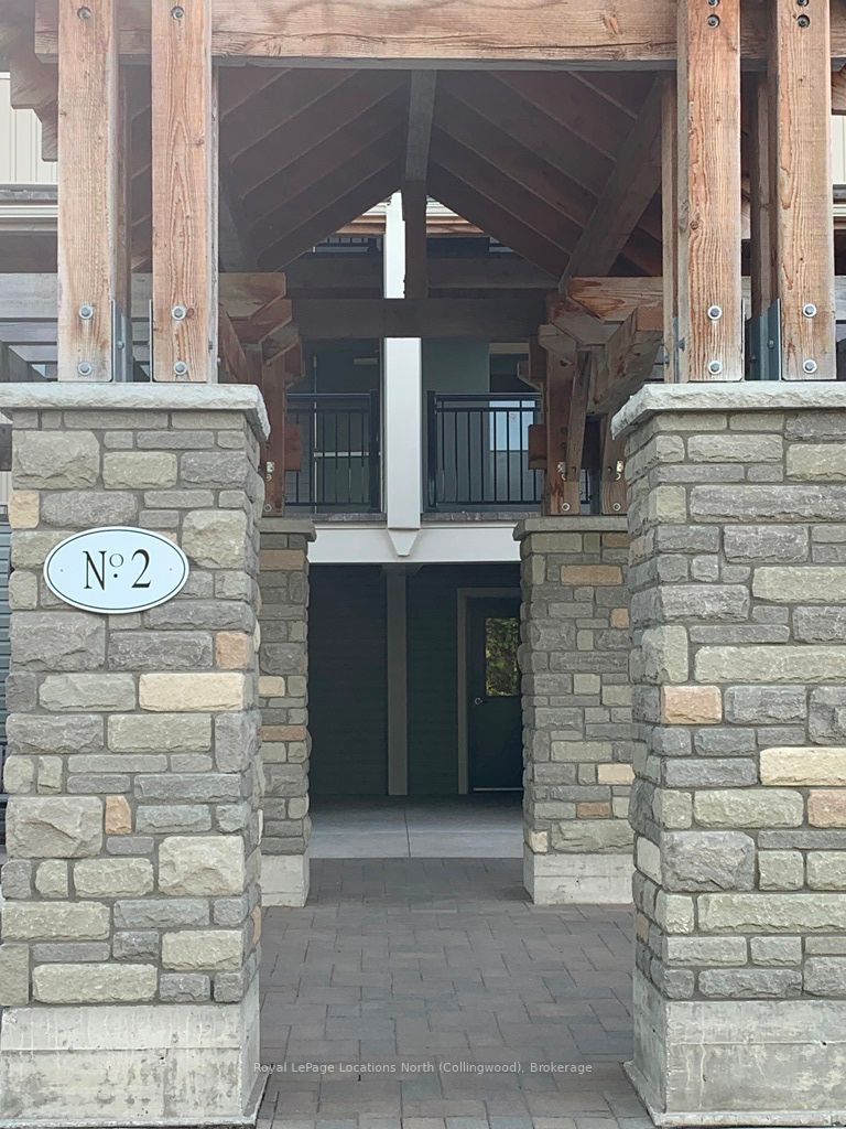 2 Cove Crt, #203