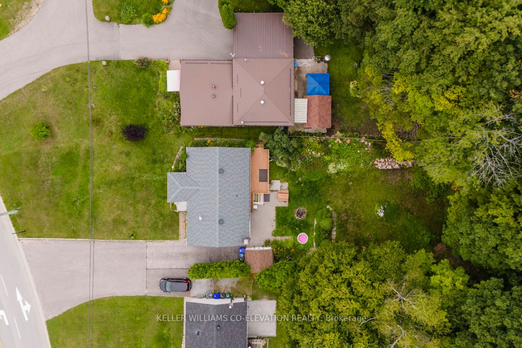 1146 Harbourview Dr