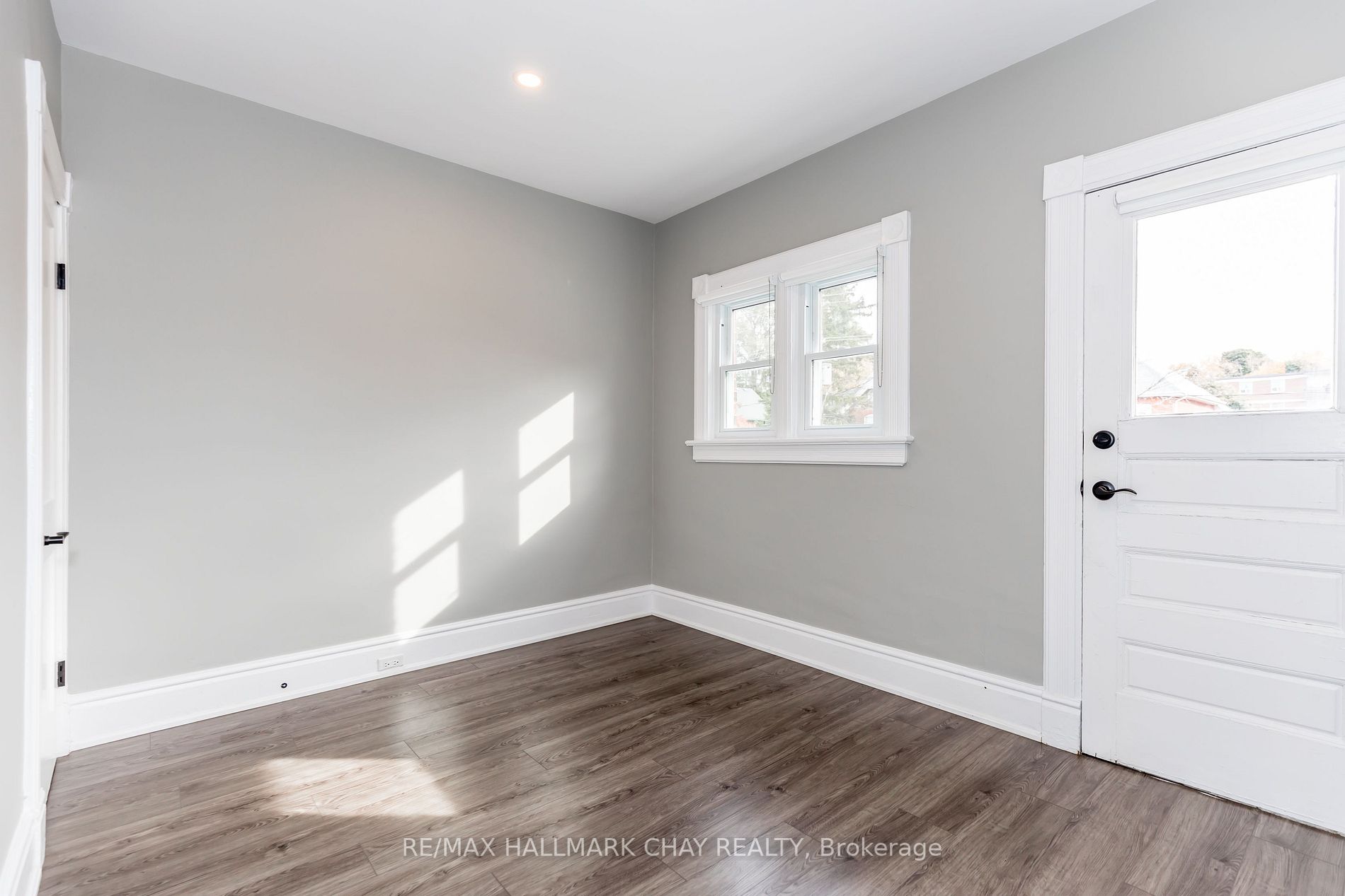 123 Burton Ave, #2