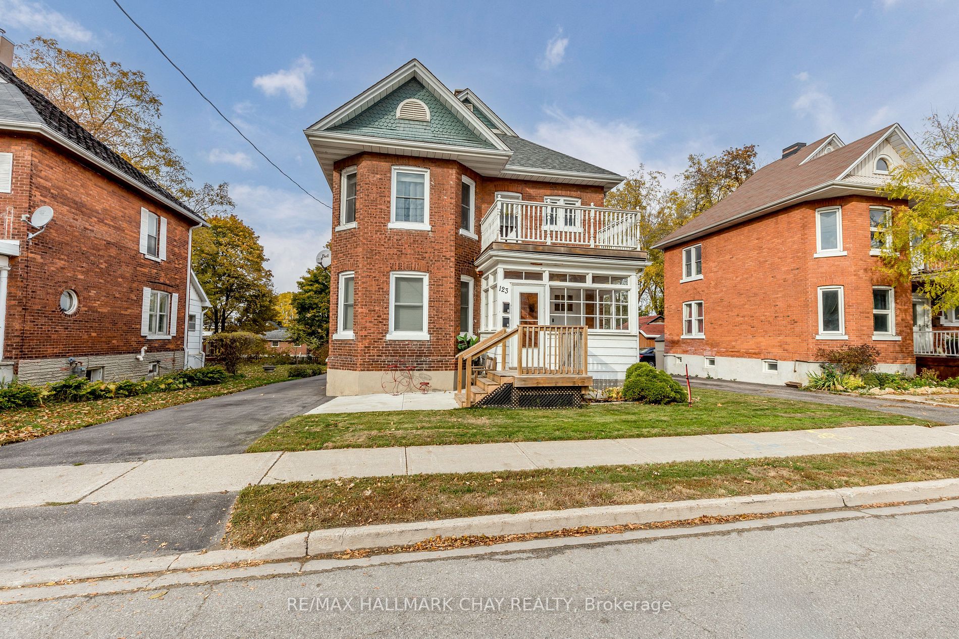 123 Burton Ave, #2