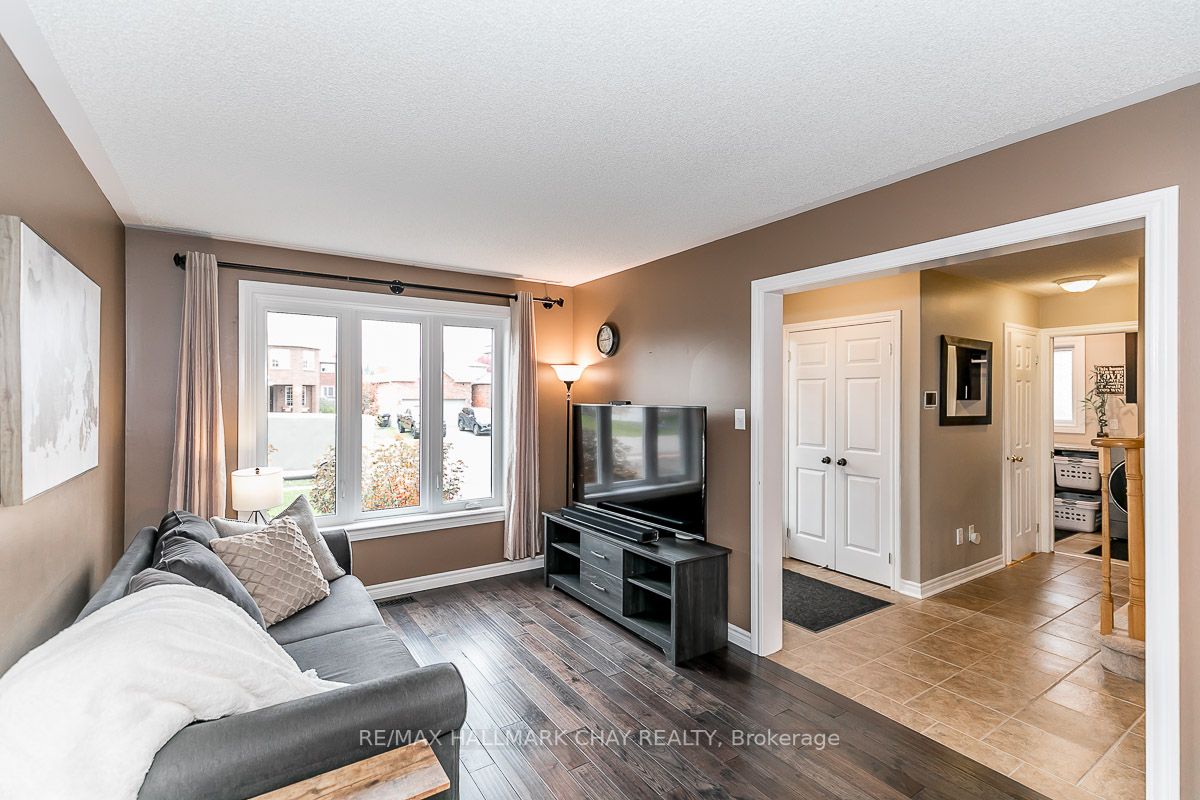 13 Knox Dr