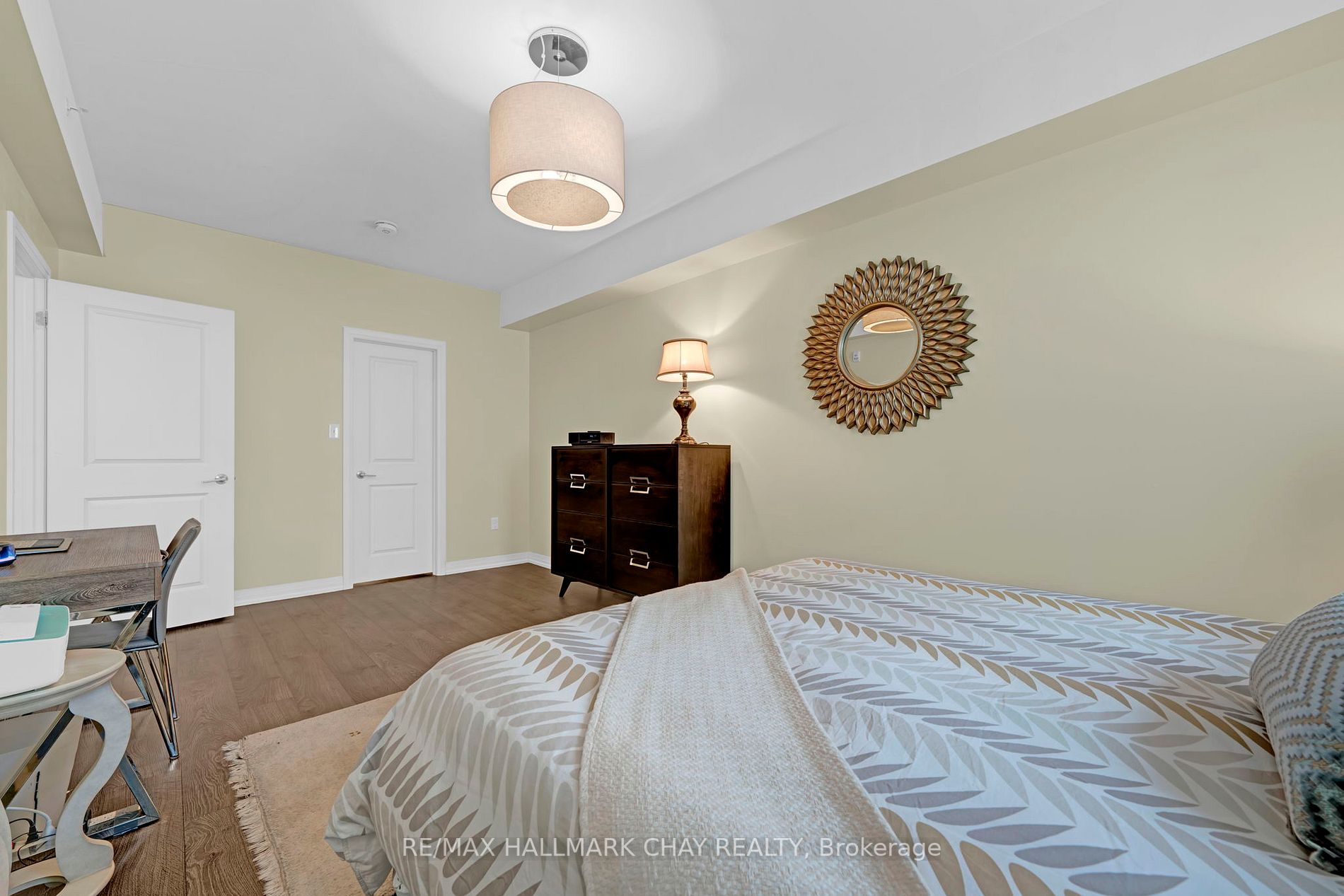 304 Essa Rd, #310