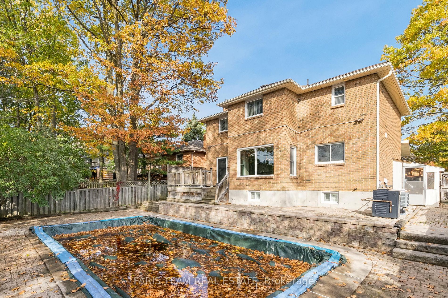 163 Fox Run