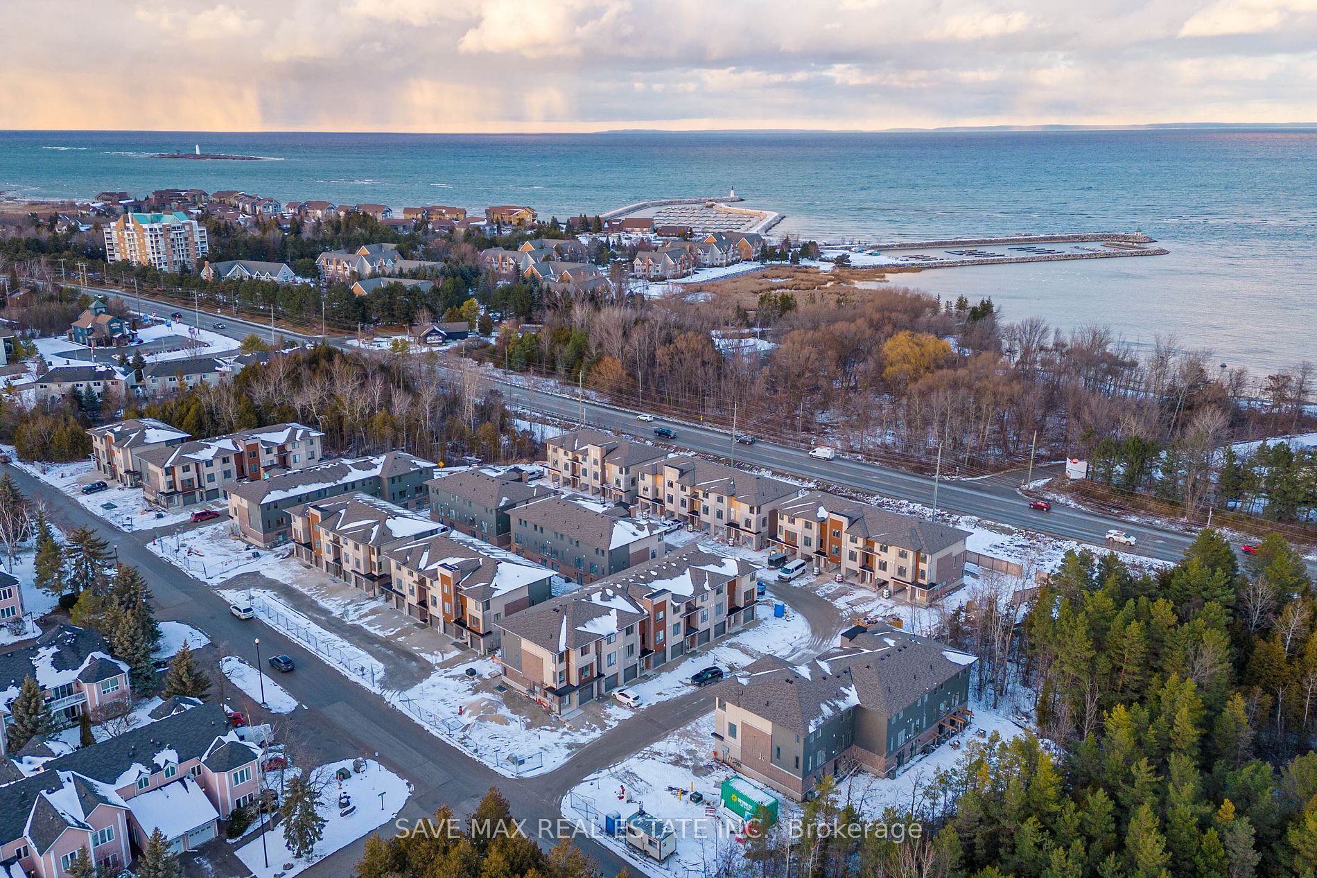 75 Winters Cres, #33
