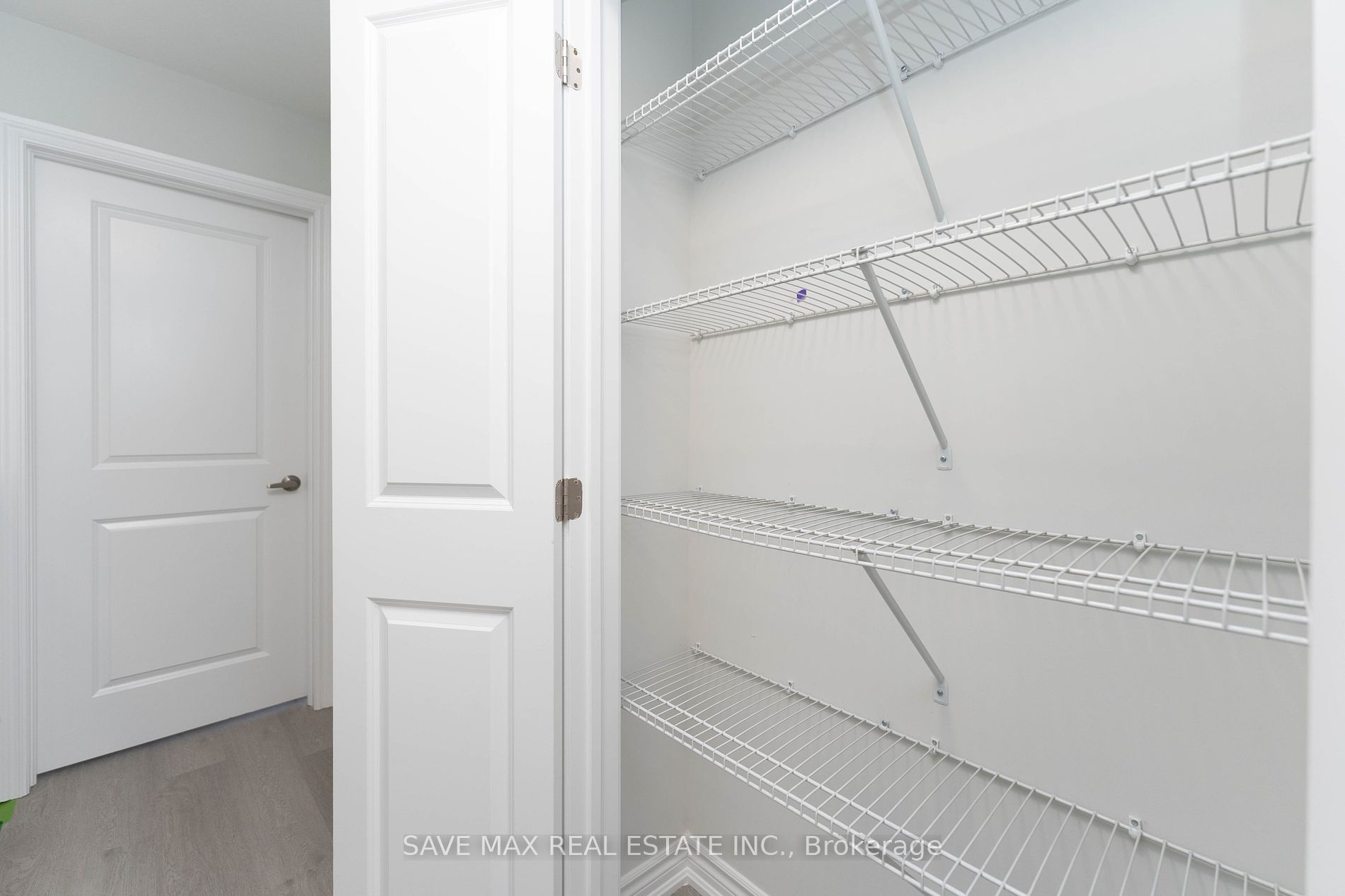75 Winters Cres, #33