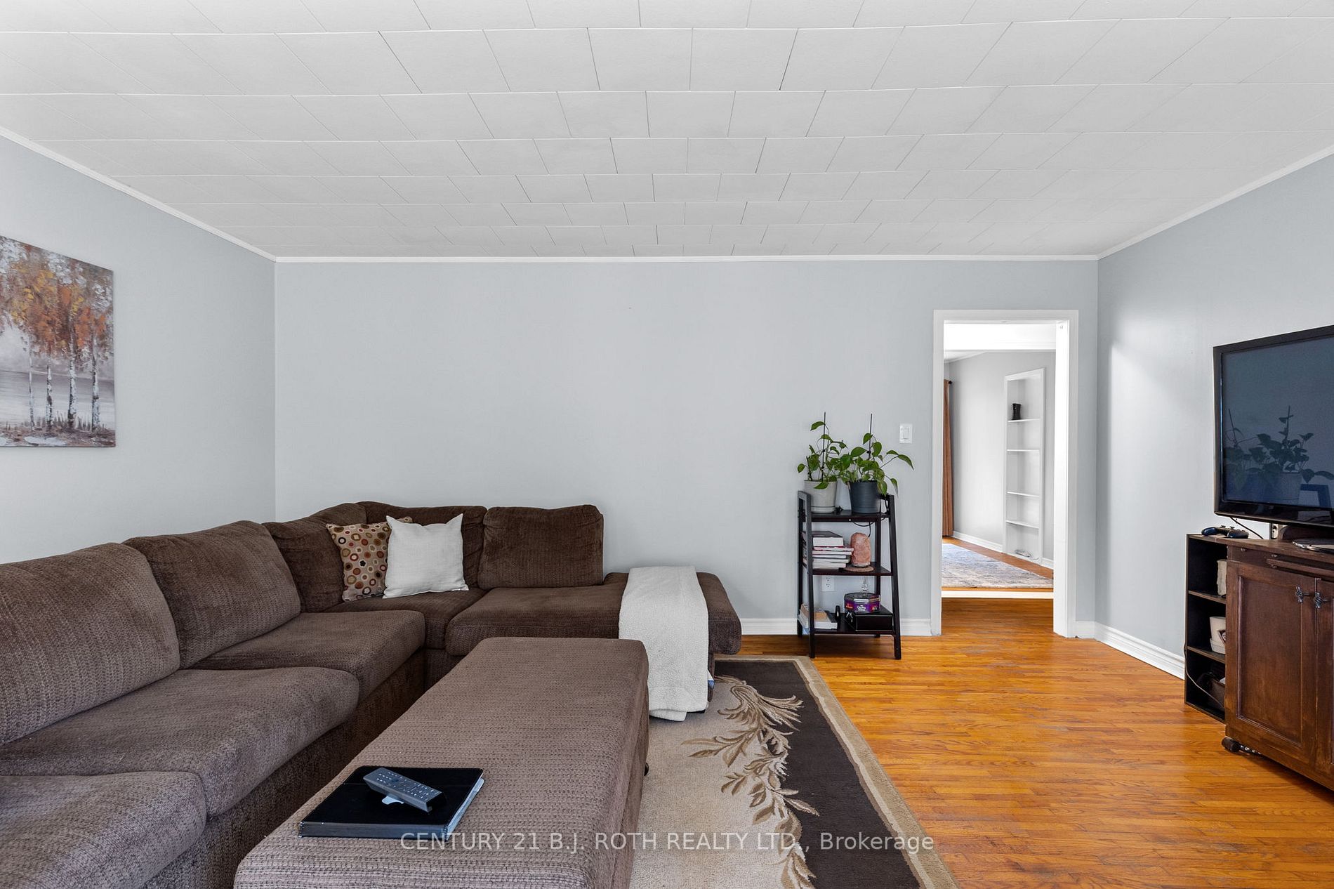 216 Dominion Dr