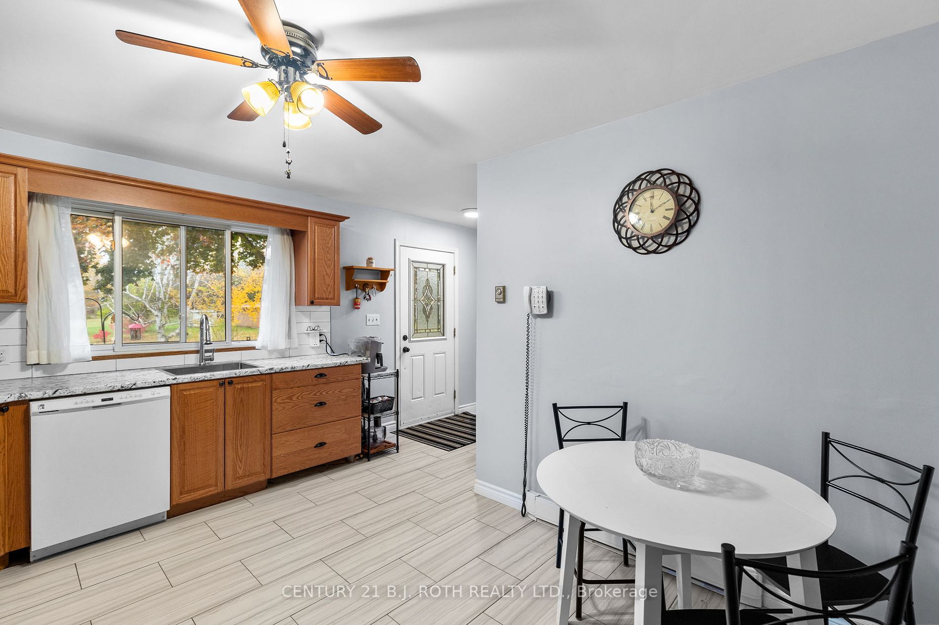 216 Dominion Dr