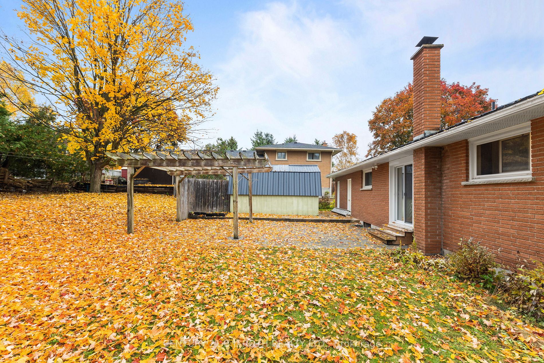 216 Dominion Dr