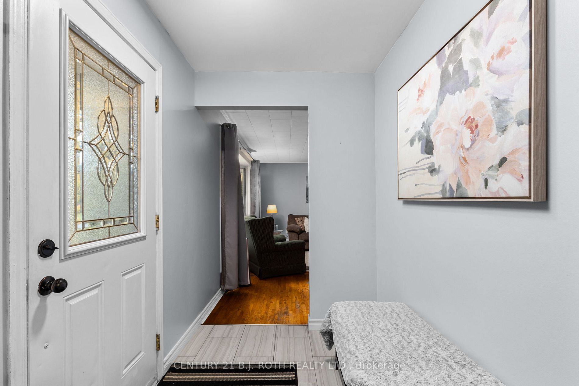 216 Dominion Dr