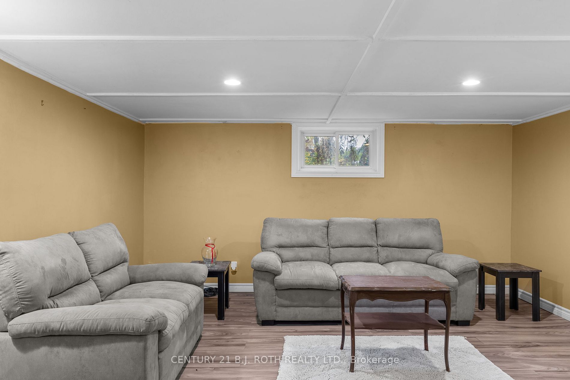 216 Dominion Dr