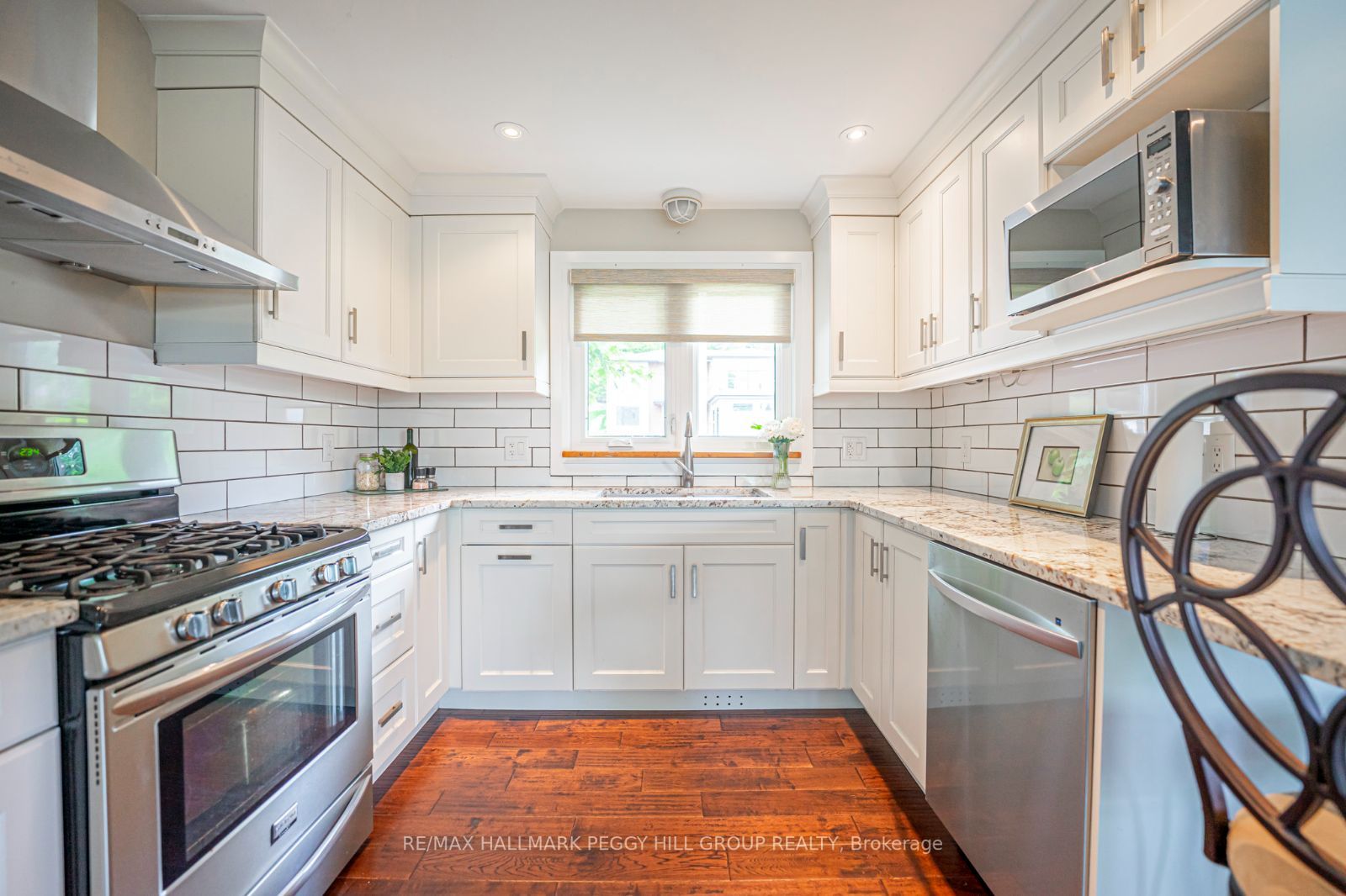 181 Shanty Bay Rd