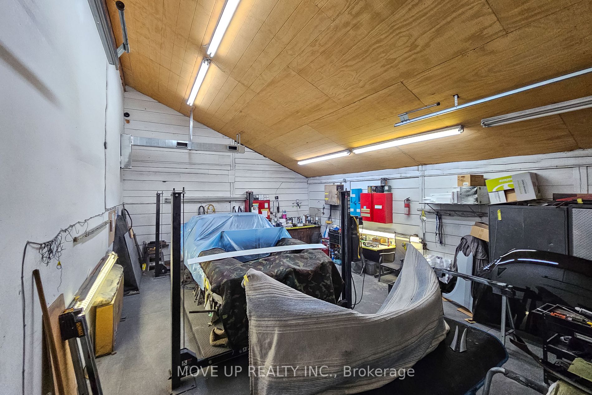 10 Greengage Rd N
