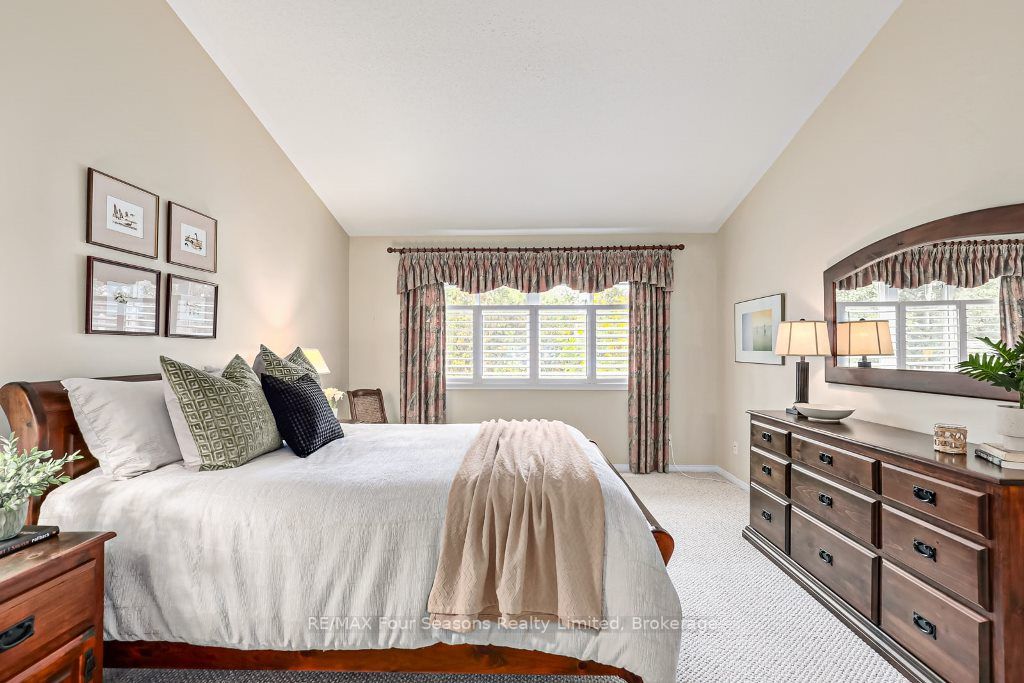 15 Westwind Dr, #50