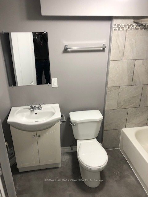 12 Dufferin St, #1, 2, C