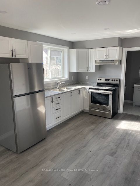 12 Dufferin St, #1, 2, C