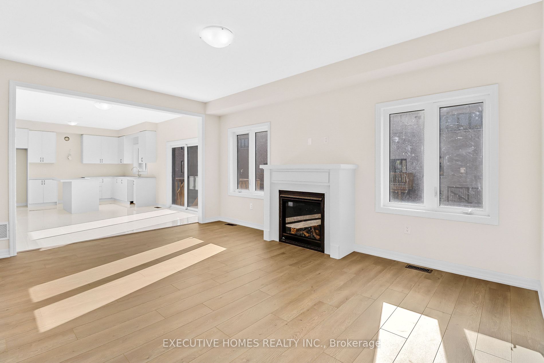 248 Warden St