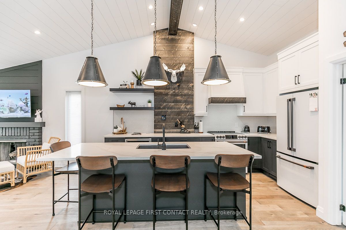 5 Harbour St E, #5