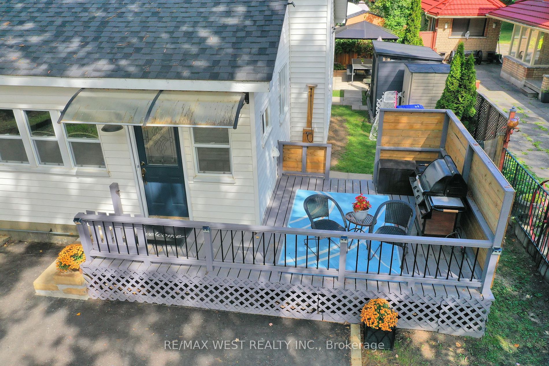 45 32nd St N