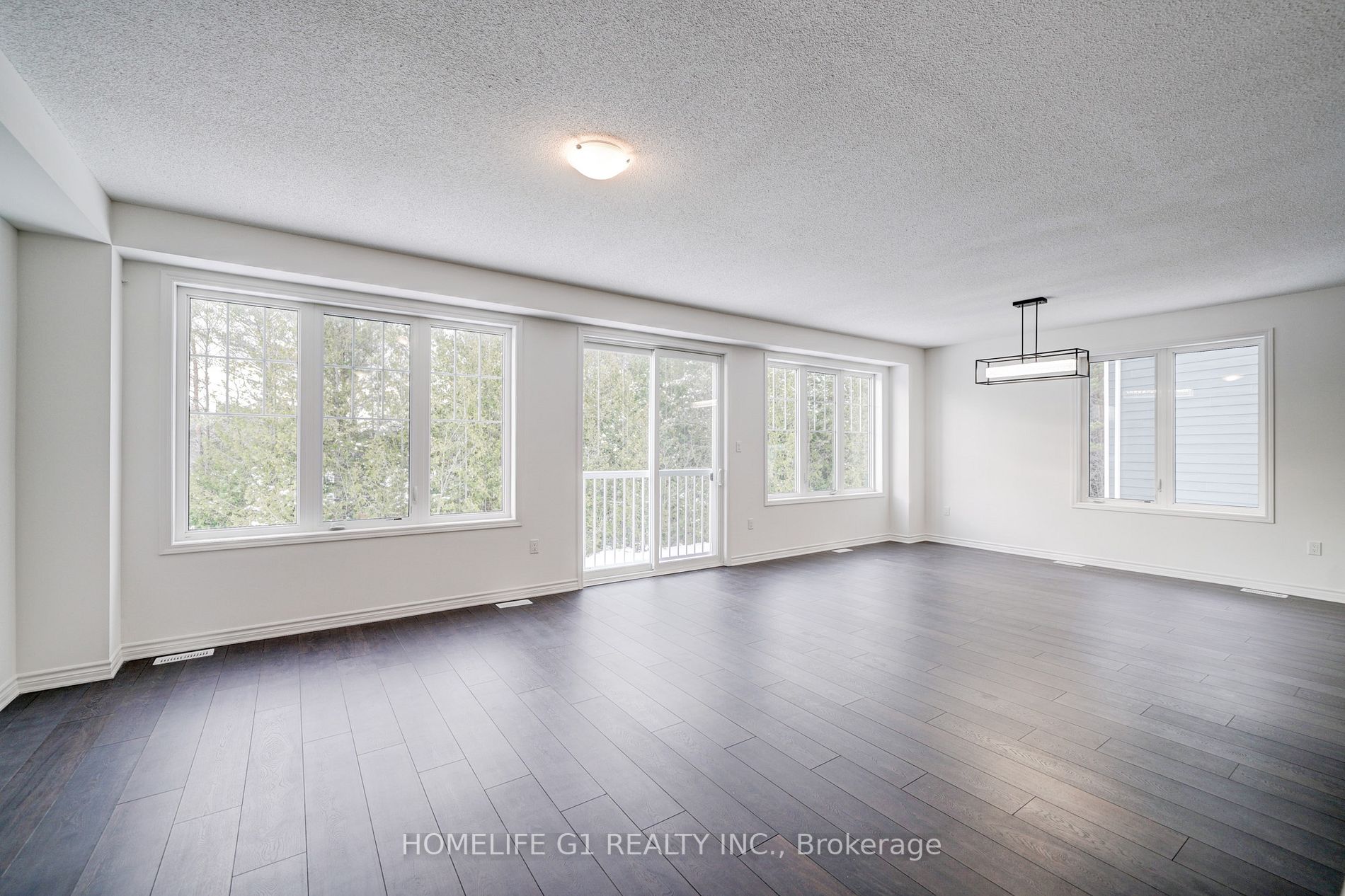 13 Abby Dr