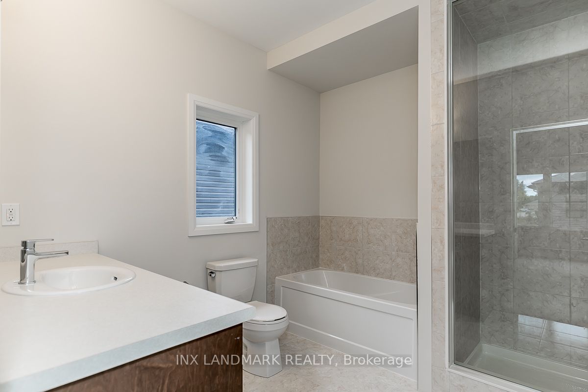 3772 Sunbank Cres