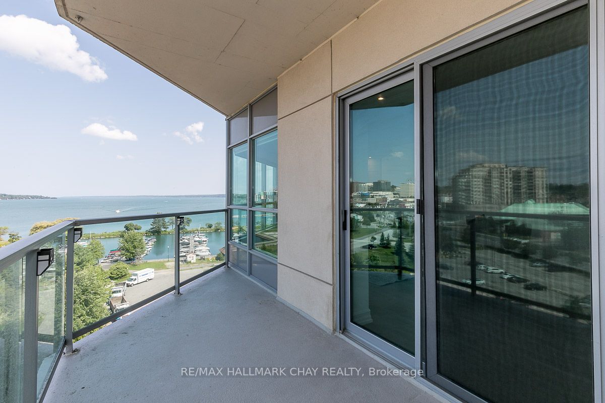 6 Toronto St, #801