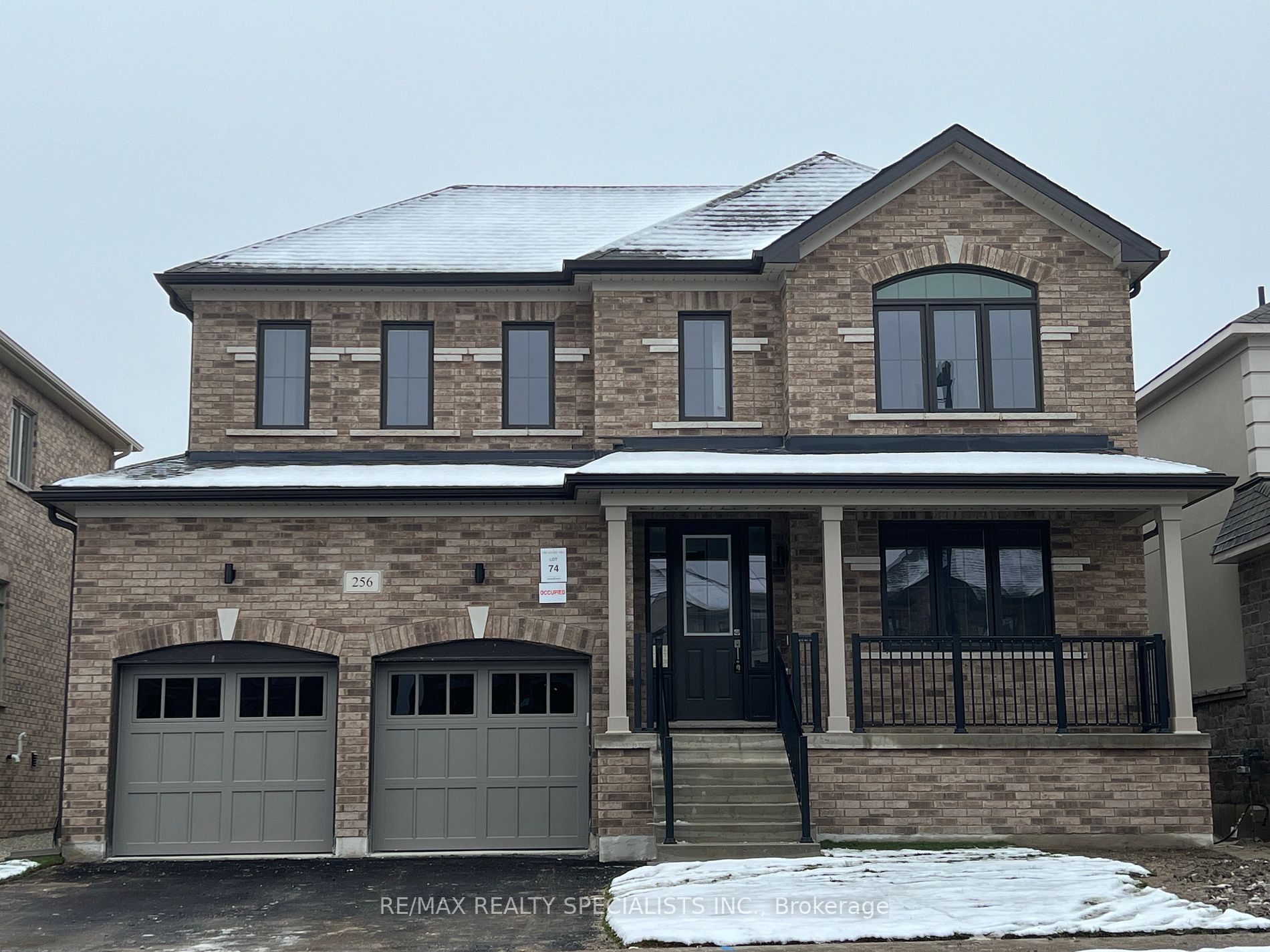256 Warden St