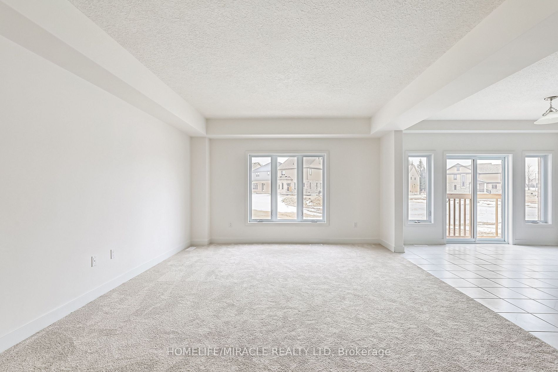 123 Plewes Dr