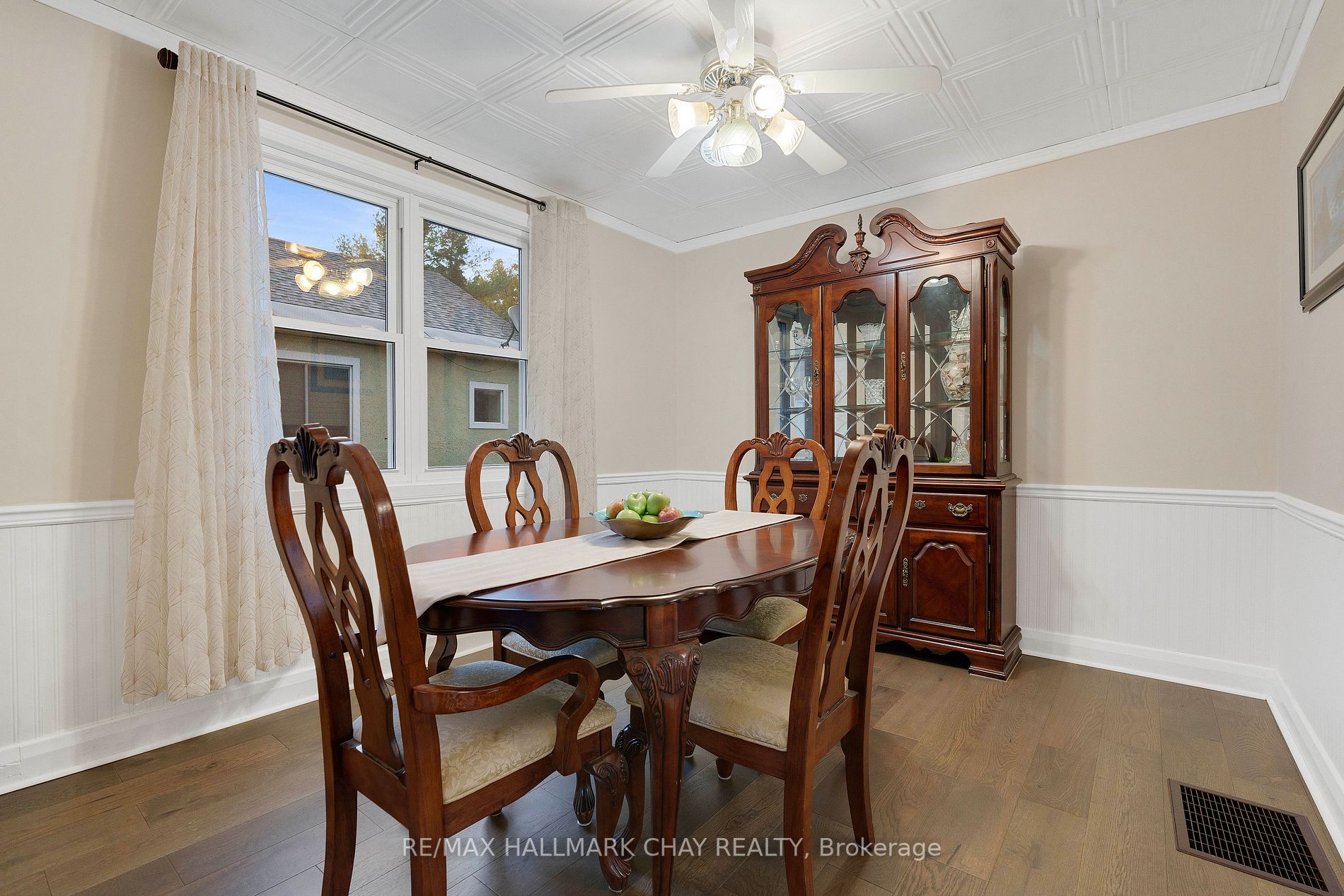 137 Powley St