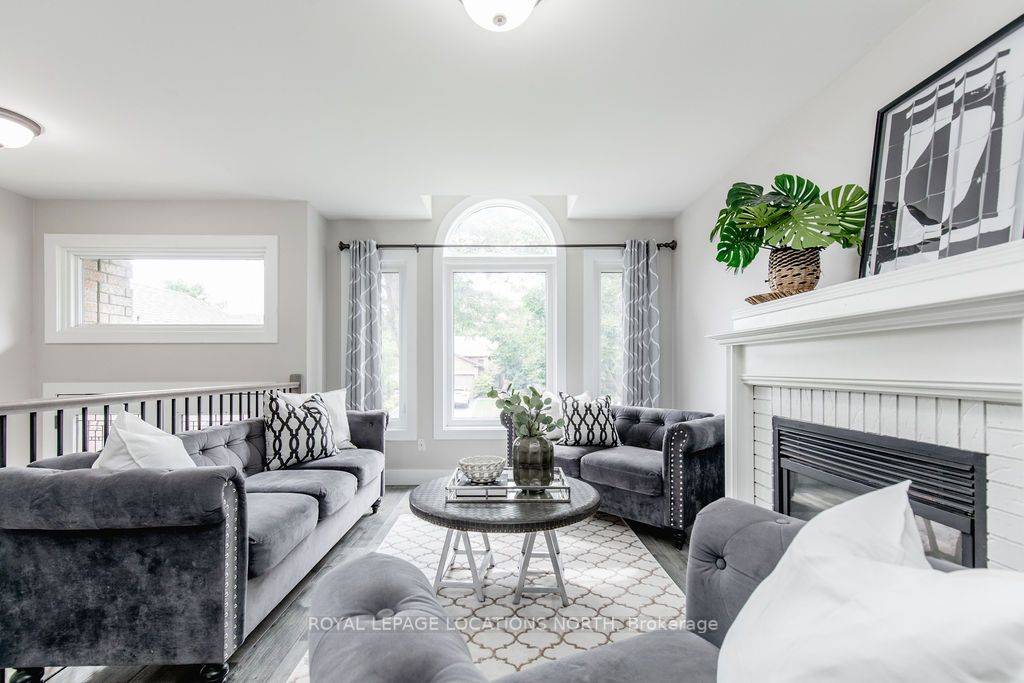 1 Timberland Cres