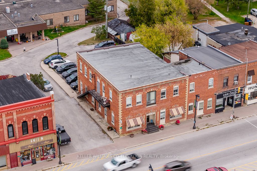 7308 Main St