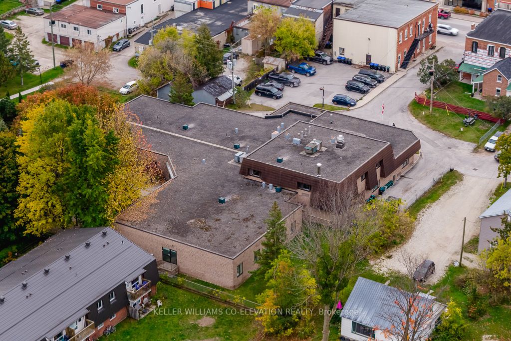 7308 Main St
