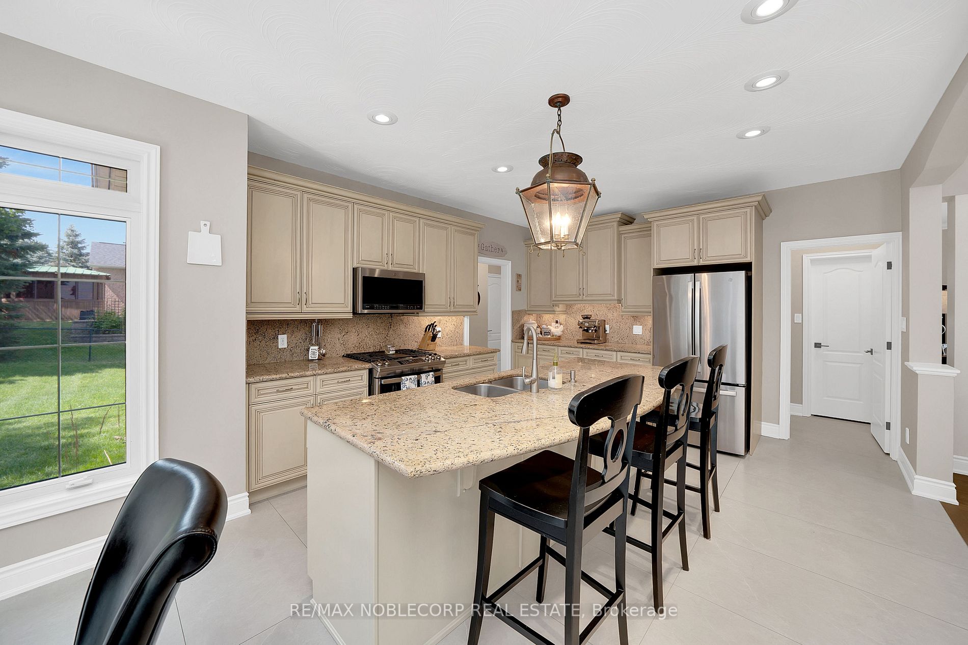 48 Glenhuron Drive