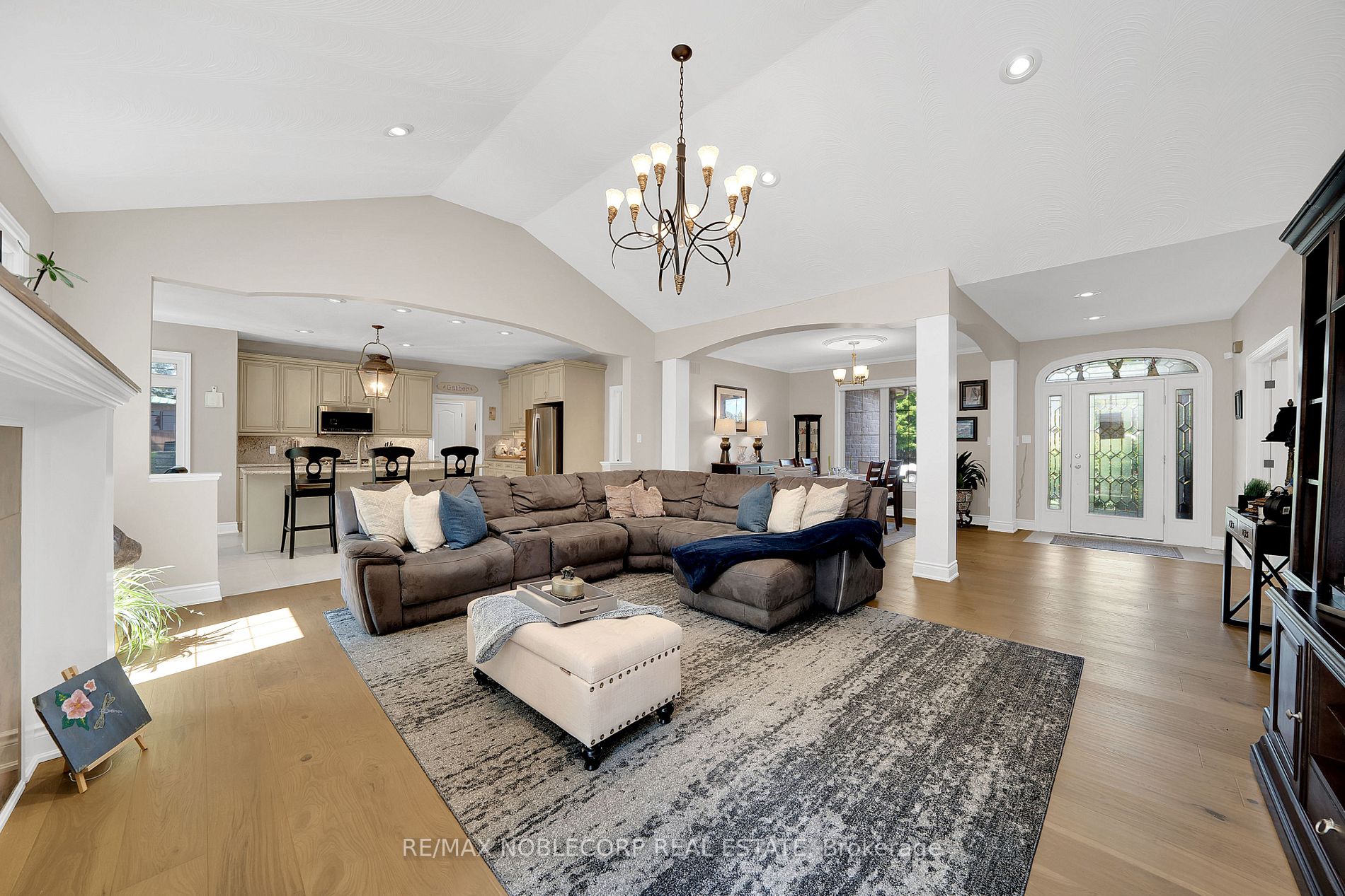 48 Glenhuron Drive