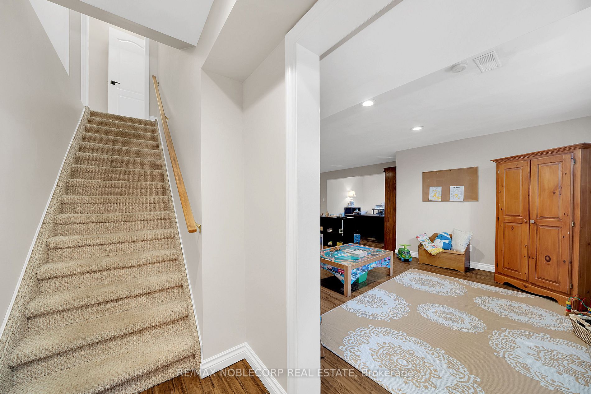 48 Glenhuron Drive
