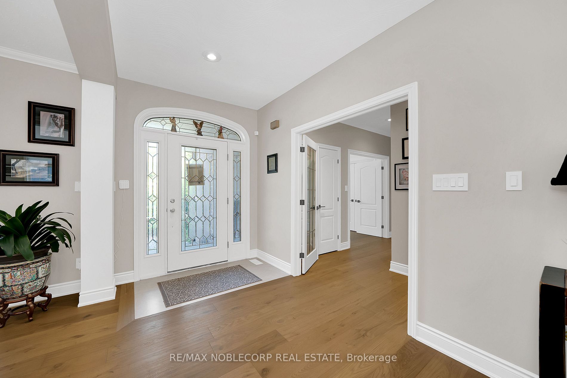 48 Glenhuron Drive