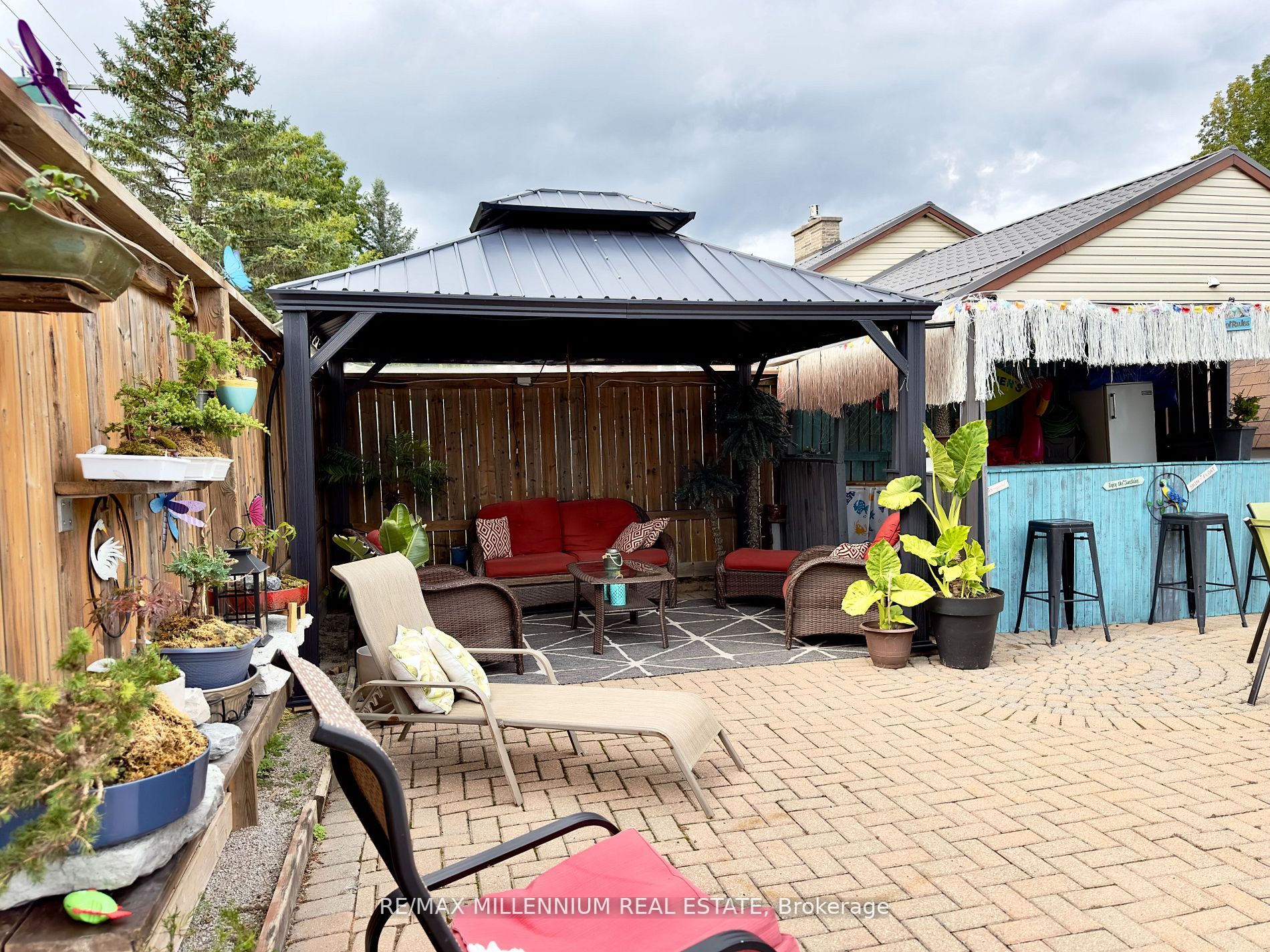 10 Jamieson Cres