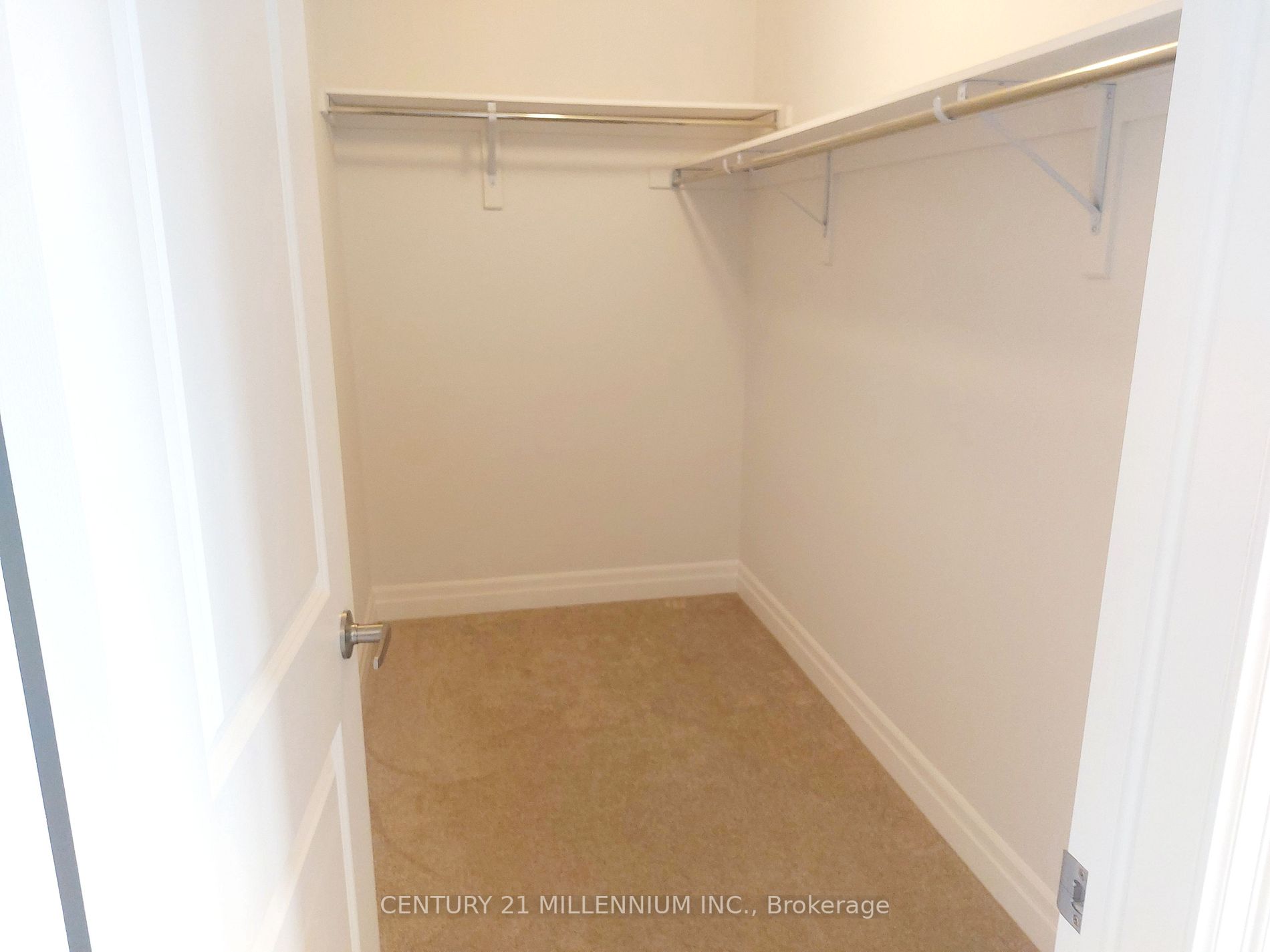 45 Federica Cres
