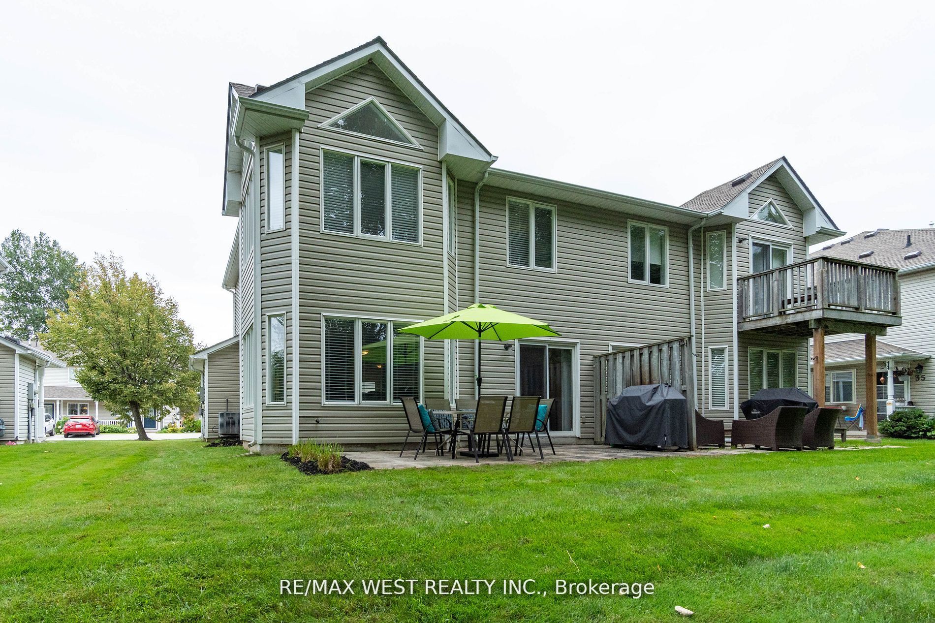 29 Sundial Crt, #15