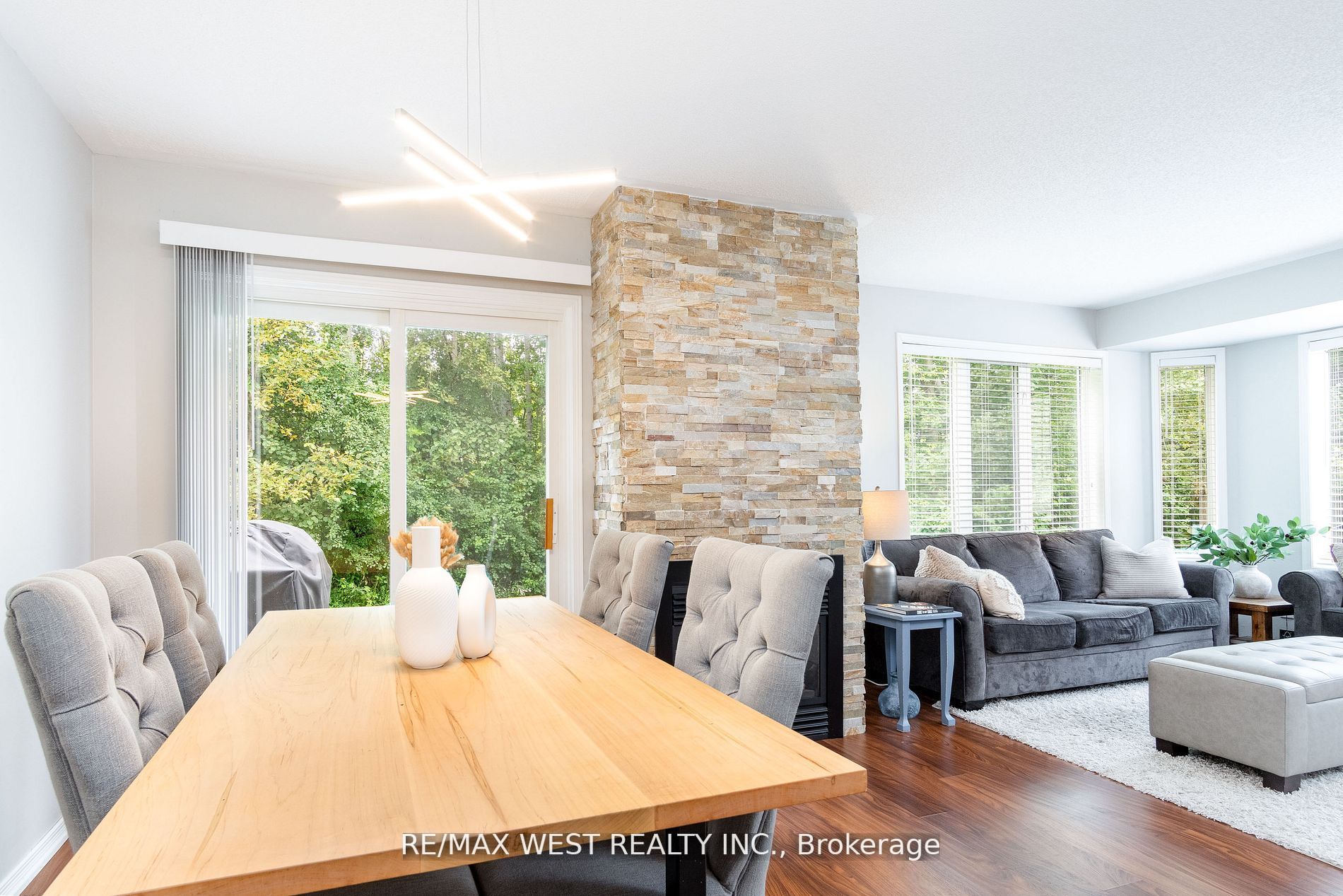 29 Sundial Crt, #15