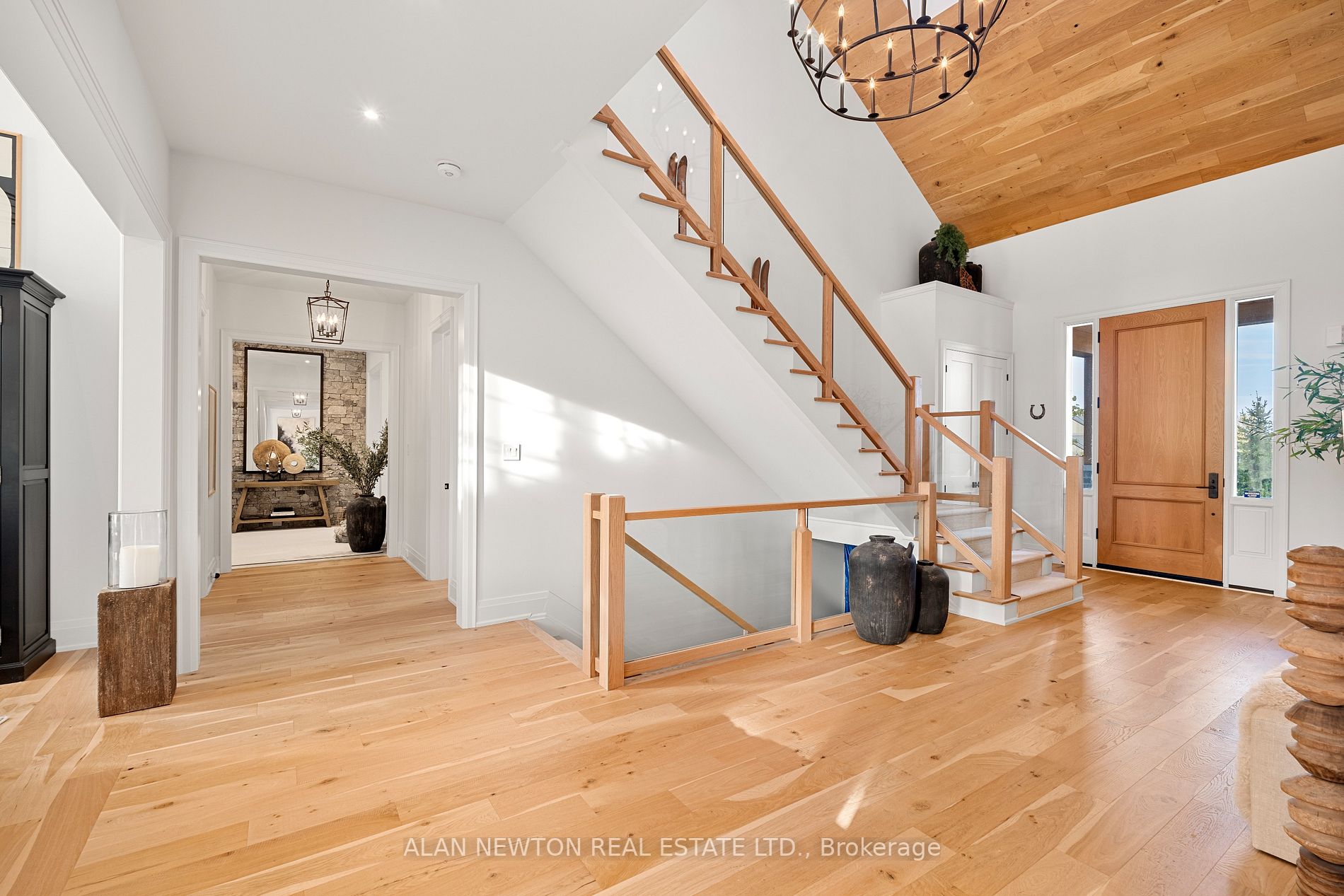 3 Windrose Valley Blvd