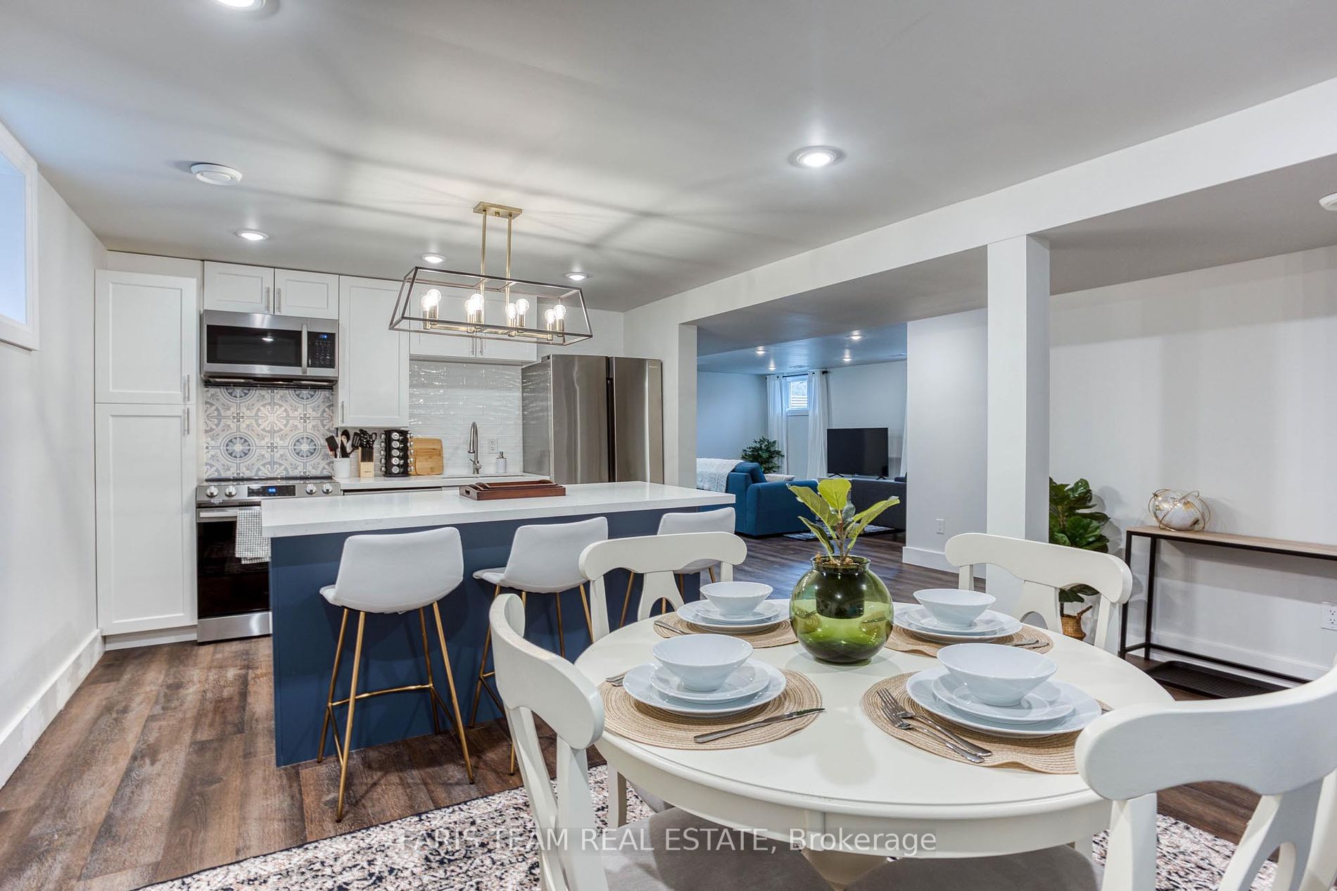184 Cundles Rd W