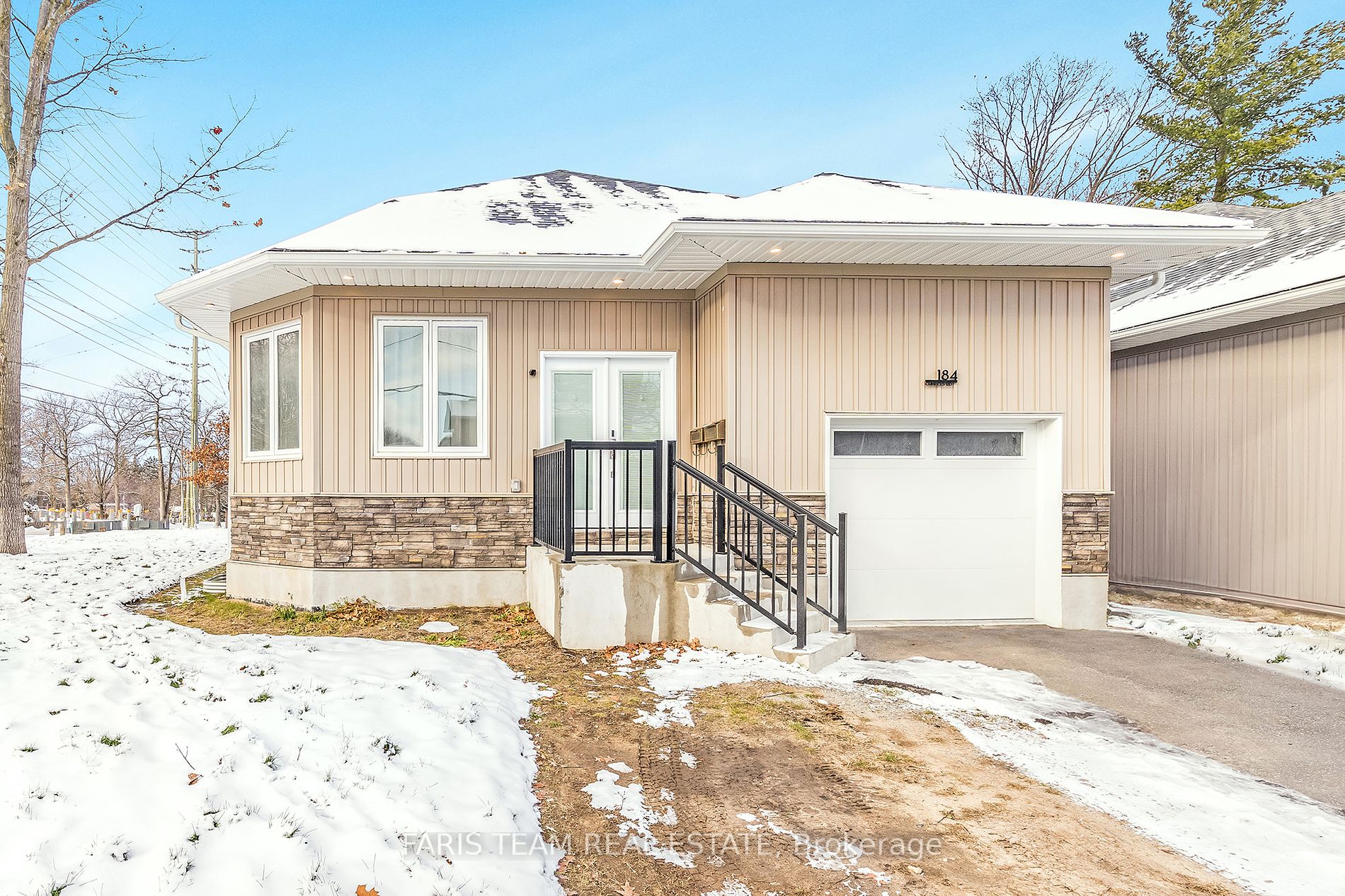 184 Cundles Rd W